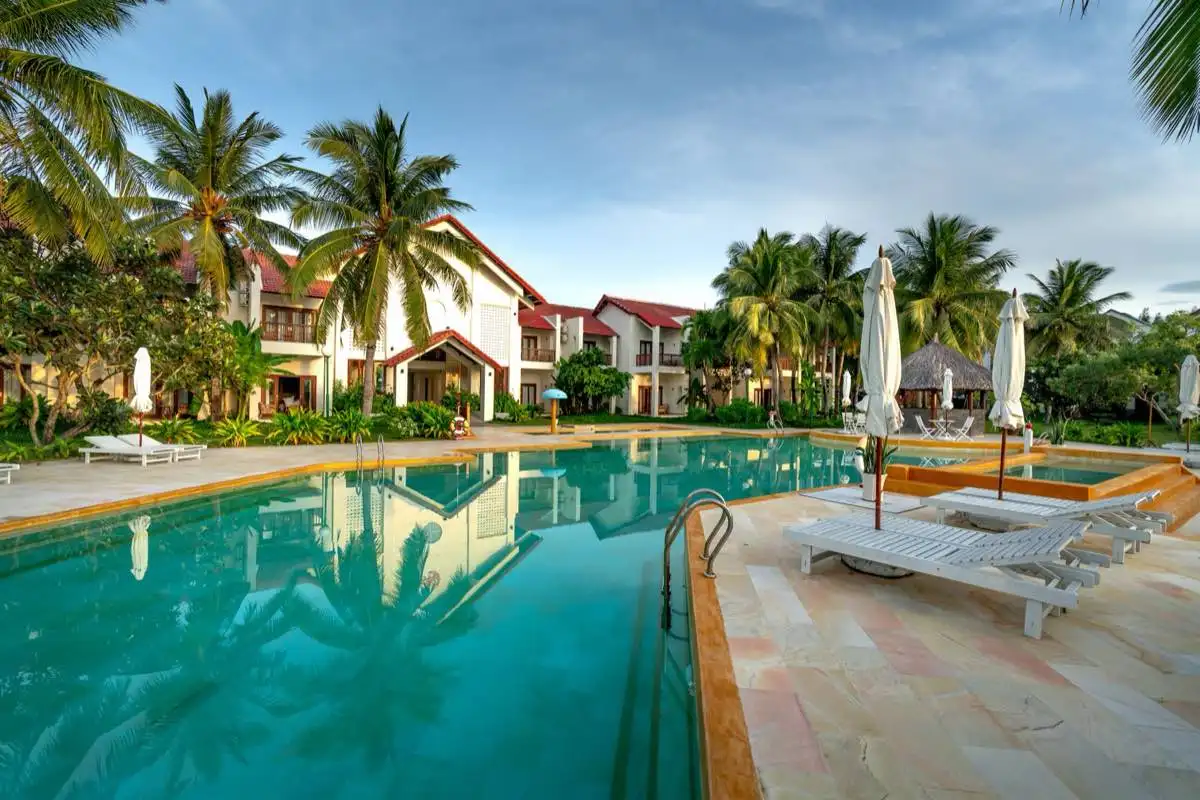 Saltwater Pool Systems in Fontana, CA