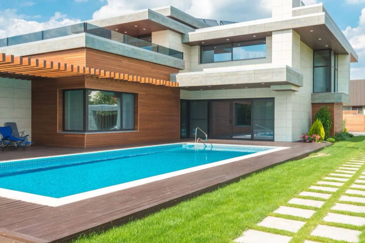 Pool Decks & Patios in Fontana, CA